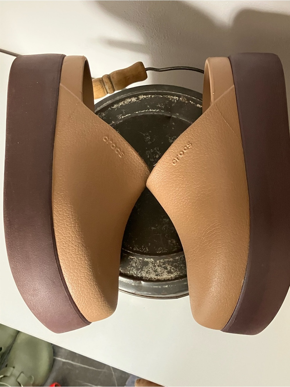 CROCS Women’s Tan Platform Clog Mule sepia color - Picture 9 of 11